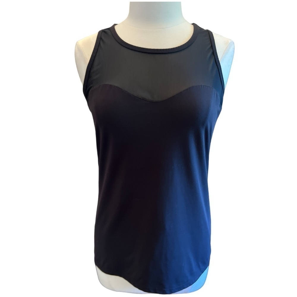 Black Athleisure Top Mesh Detailing Bodice Razorback Size Medium​​​​​​​​​​
